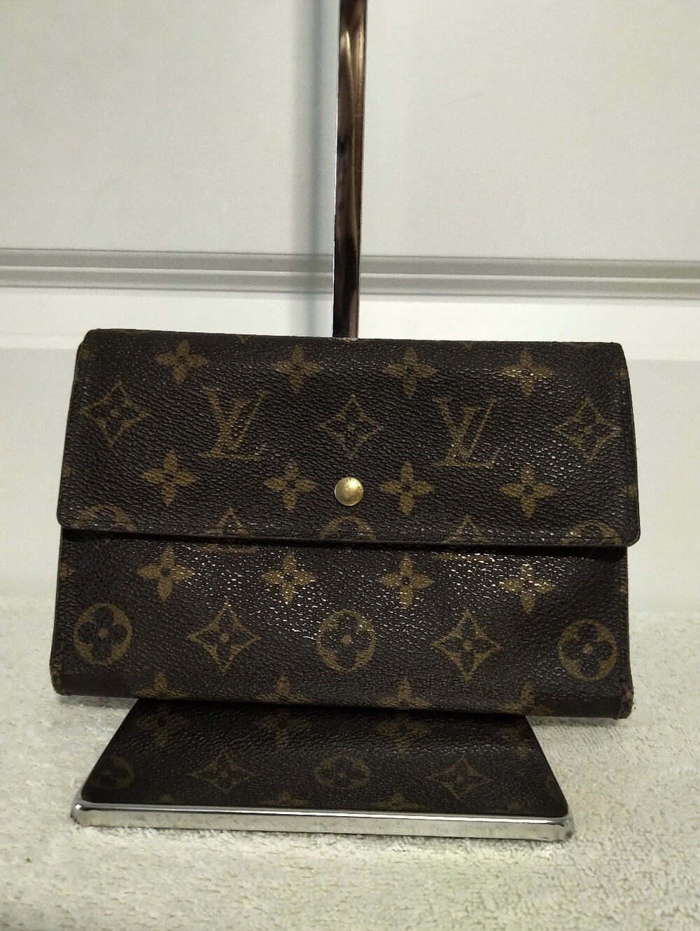 Authentic Louis Vuitton Monogram Wallet